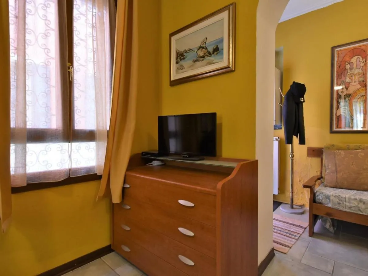 Ferienwohnung Locazione Turistica Isola Di San Pietro-1 Venedig 0*,  Italien